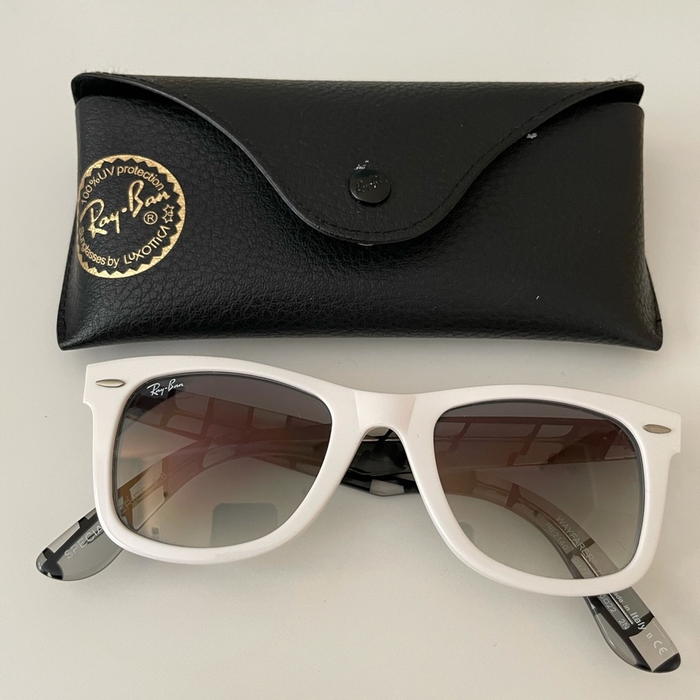 Ray Ban white wayfarer women sunglasses
